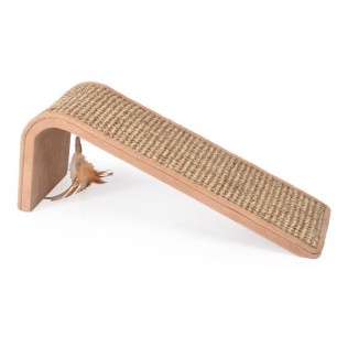 Slanted scratching board
